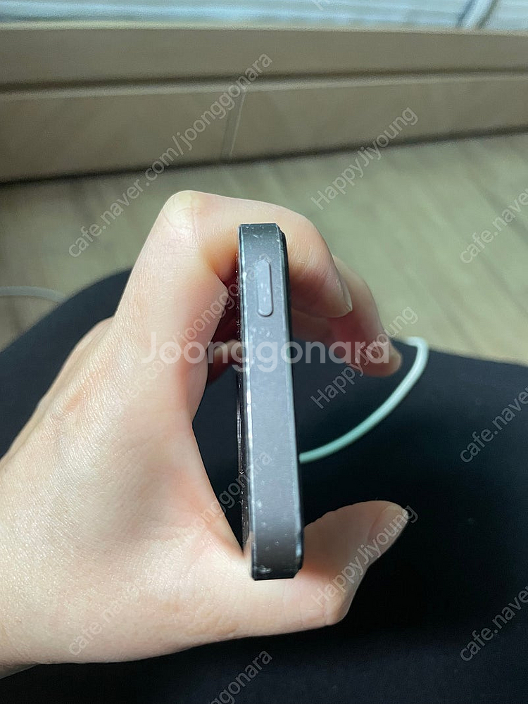아이폰 5S 16GB 액정 완전 새것 같아요~--3
