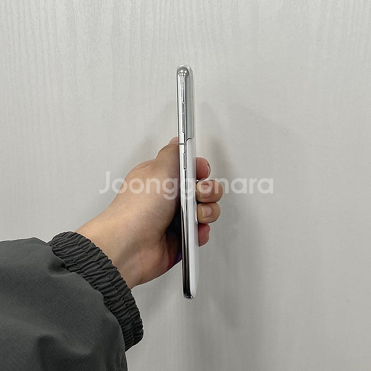 86310 갤럭시S21 화이트 256GB A급 부산 중...--6