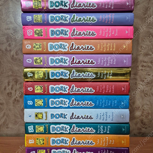 도크 다이어리 DORK diaries 팔아요~(전14권,하드커버 정품,새책수준,택포58,000원)
