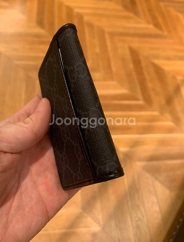 구찌 GG 수프림 카드 케이스(새상품)--1