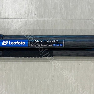 레오포토 미스터Y LY-224C+LH-25R 카본 삼각대 (블랙/볼헤드) 팝니다.