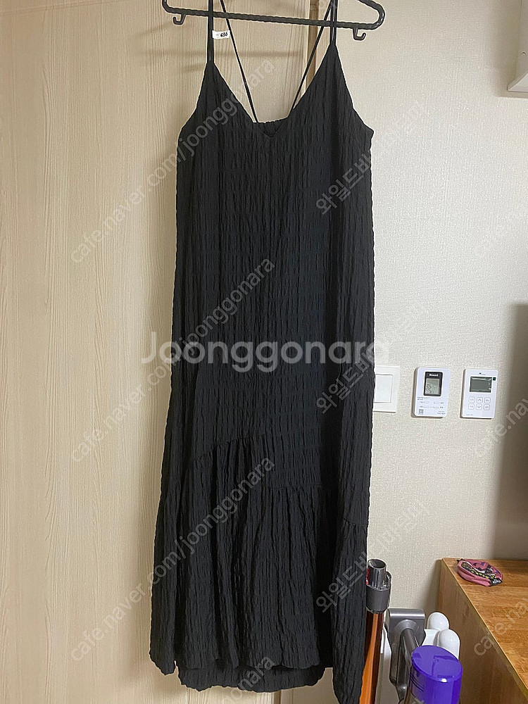 소프트서울 블랙 원피스 Back Point Slip O...--3