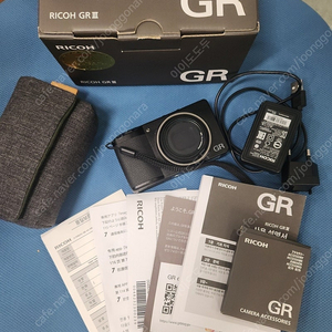 리코gr3 1000컷대 보증기간27년5월까지 신동급팔아요