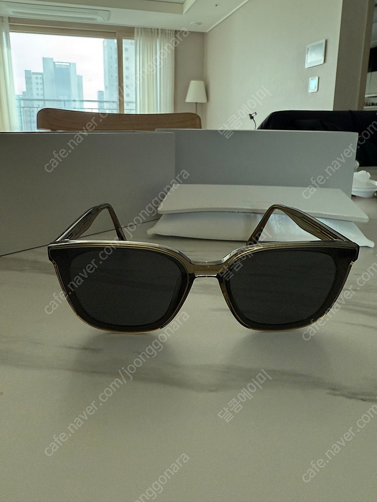 젠틀몬스터 tam kc1--3