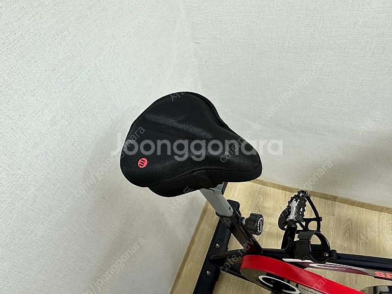 멜킨 실내자전거(스핀바이크) 18kg 판매합니다--2