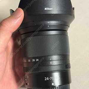 니콘 Nikon Z 24-70 mm F4 S 렌즈 판매합니다