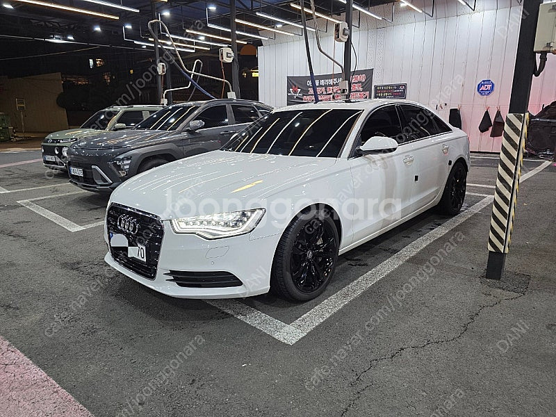 아우디 AUDI A6 3.0TFSI 전기형 판매합니다....--0
