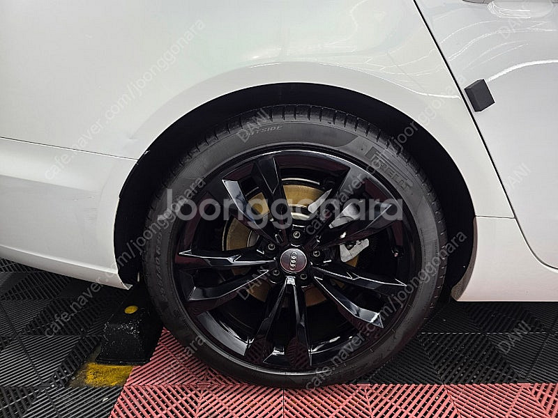 아우디 AUDI A6 3.0TFSI 전기형 판매합니다....--2