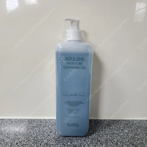 미개봉 새제품 리쥬멜라 아줄렌 모이스춰 클렌징 젤 1000ml 판매합니다