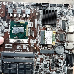 m-itx hm55보드+i5-m560+4gb+case