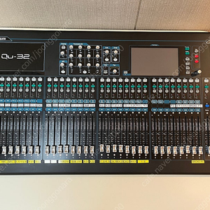 ALLEN & HEATH QU32 알렌히스 디지털 믹서 Qu-32