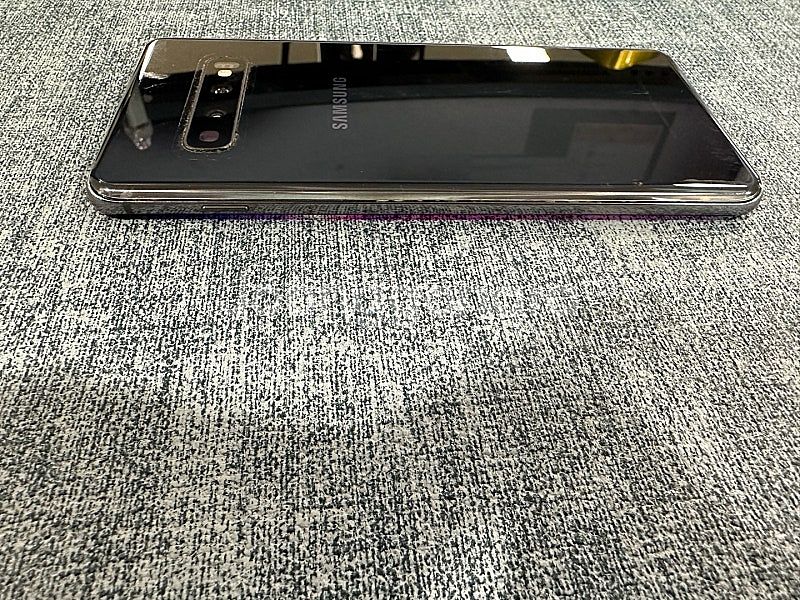 갤럭시S10+ 128G 블랙 미파손 작은 점 멍 11만...--7