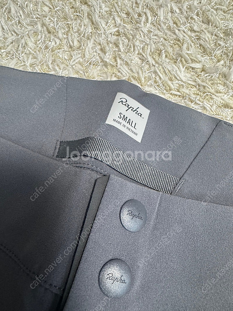 라파 트레일 쇼츠 새상품 판매합니다--1