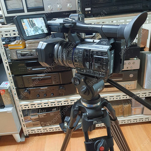 파나소닉HC-X1000. 4K+삼각대