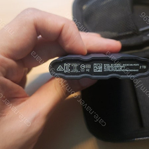 삼성 외장SSD 2tb , Samsung Portable SSD T7 Shield 2tb 팝니다.