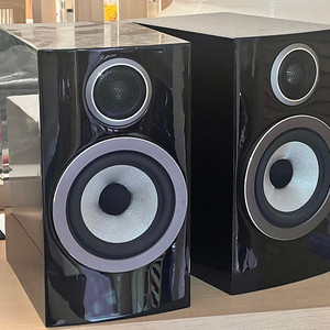 Kef r2 meta, kef t101, kef t301, b&w 707s3