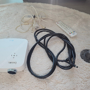 LG 시네빔 PF50KA 프로젝터