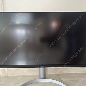 LG전자 울트라HD 27UQ850W 모니터 판매합 니다.