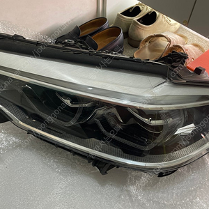 bmw G30 전기형 헤드라이트(어댑티브LED) 운전석쪽 팝니다.
