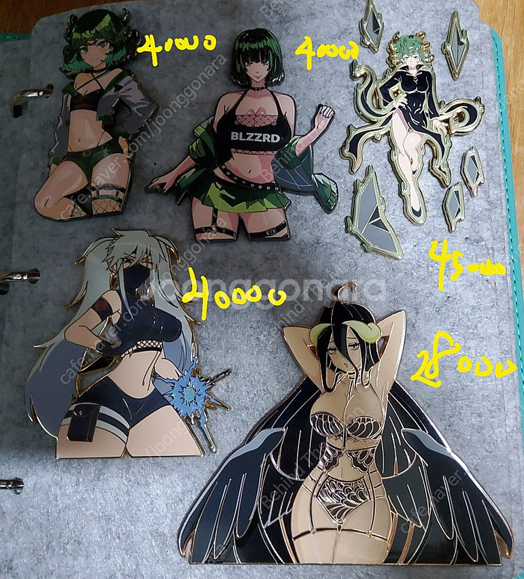오버로드알베도,카카시,원펀맨후부키자매,사이버펑크레베카루...--0
