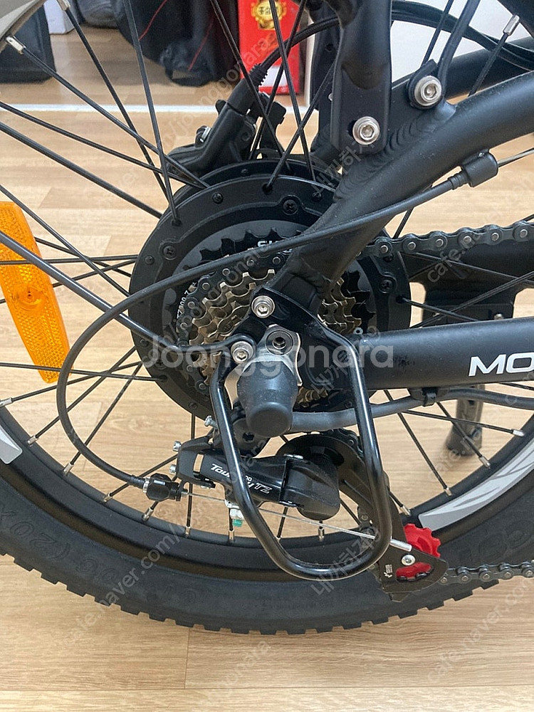 모토벨로 XT7 PRO3 거의새거 팝니다--1