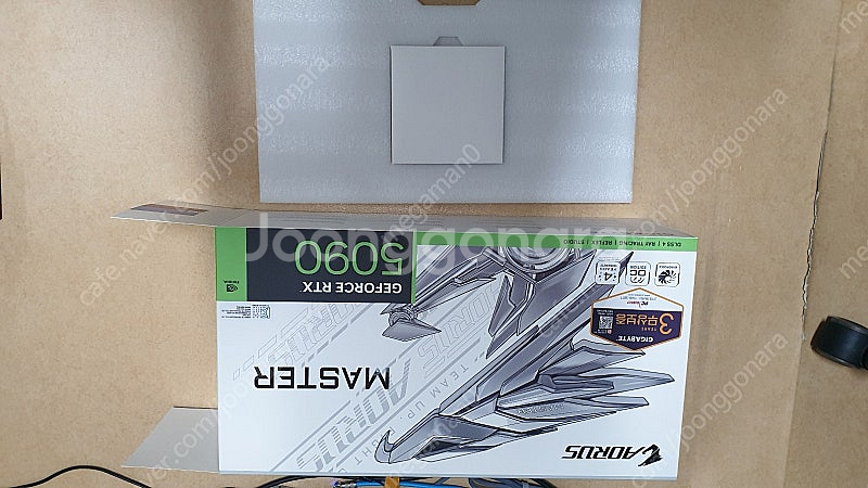 GIGABYTE AORUS 지포스 RTX 5090 MA...--1