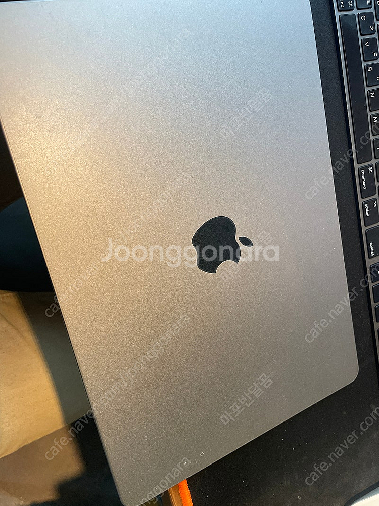 맥북에어 m2 13인치 512gb 팝니다--0