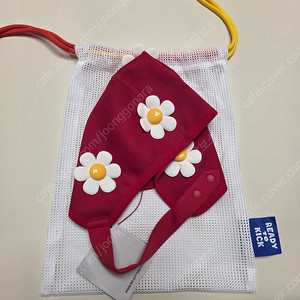(미착용 새상품) 레디투킥 레드 수모 M