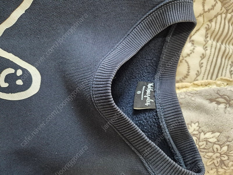 마크곤잘레스 x 참스 맨투맨 판매합니다--2