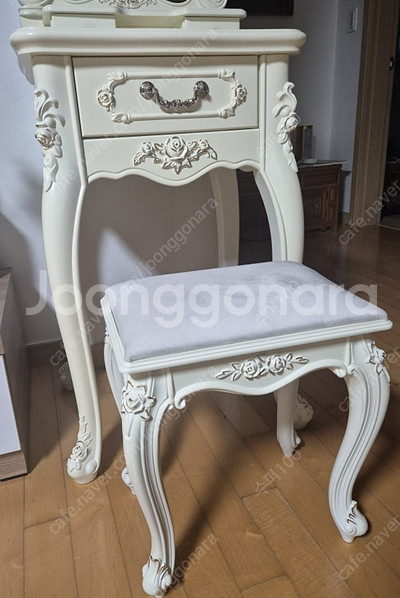 앤티크 소형 화장대 50 x 50 x 140--3