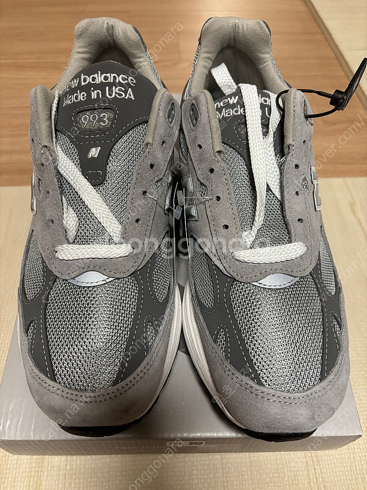뉴발란스993그레이 275--0