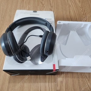 bt3000 브리츠 헤드셋 헤드폰 팝니다.