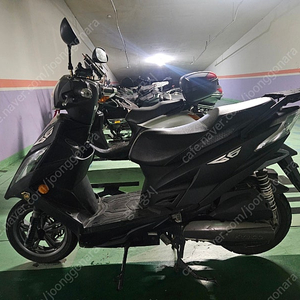 킴코(KYMCO) G6 스쿠터 오토바이