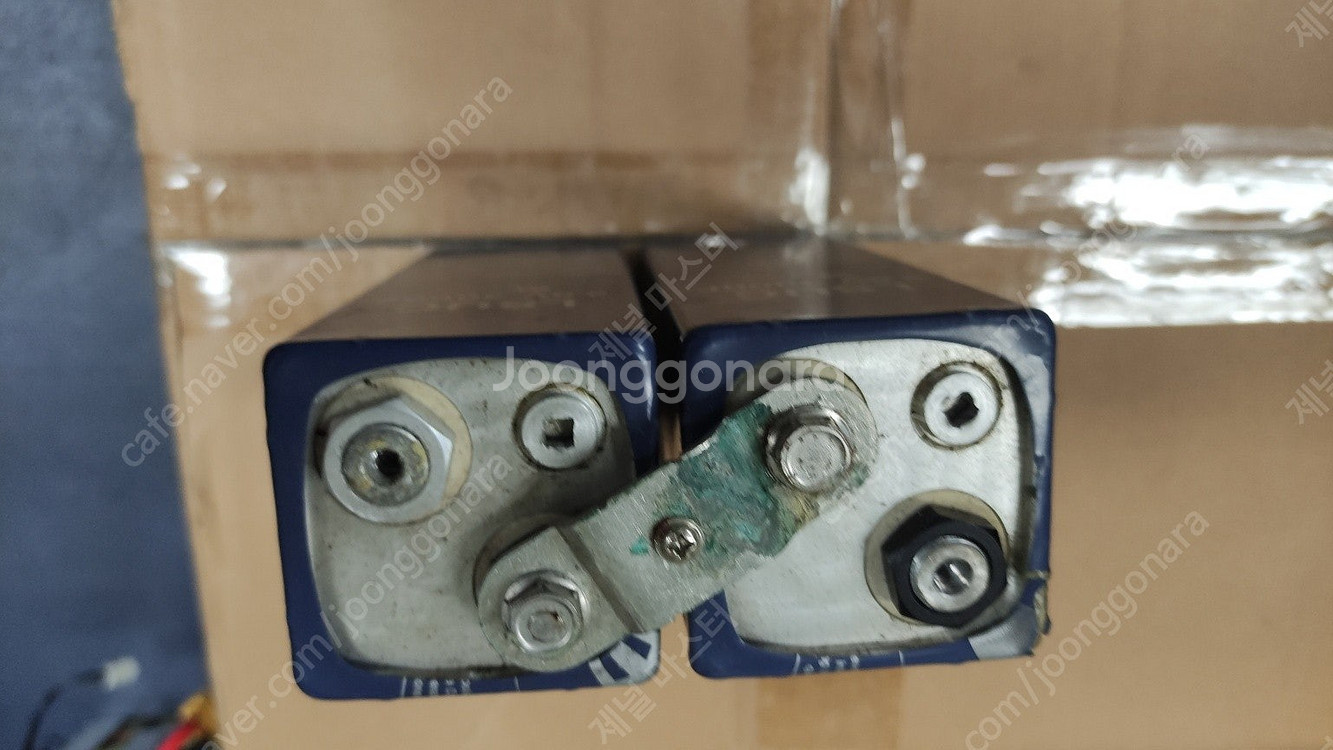 (판매중)LGUS 2.8V 3000F 슈퍼 케패시터 (2개) 스폿용접 제작용 팝니다.--1