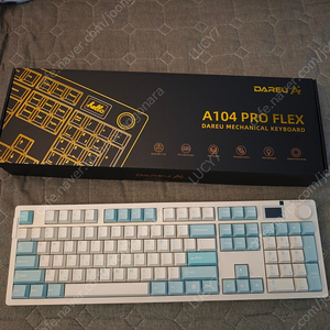 다얼유 A104 PRO FLEX 유무선 키보드 팝니다