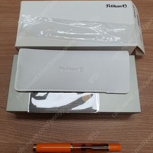 펠리칸 m200 오렌지 딜라이트 ef촉 만년필 팝니다.