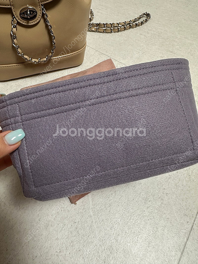 카디널레드 하우아백 베이지--1