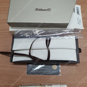펠리칸 m200 골든베릴 ef촉 만년필 팝니다!