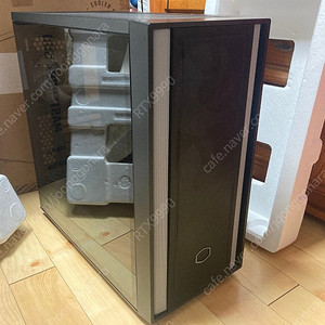 쿨러마스터 PC 케이스 MASTERBOX 600 BTF 팝니다