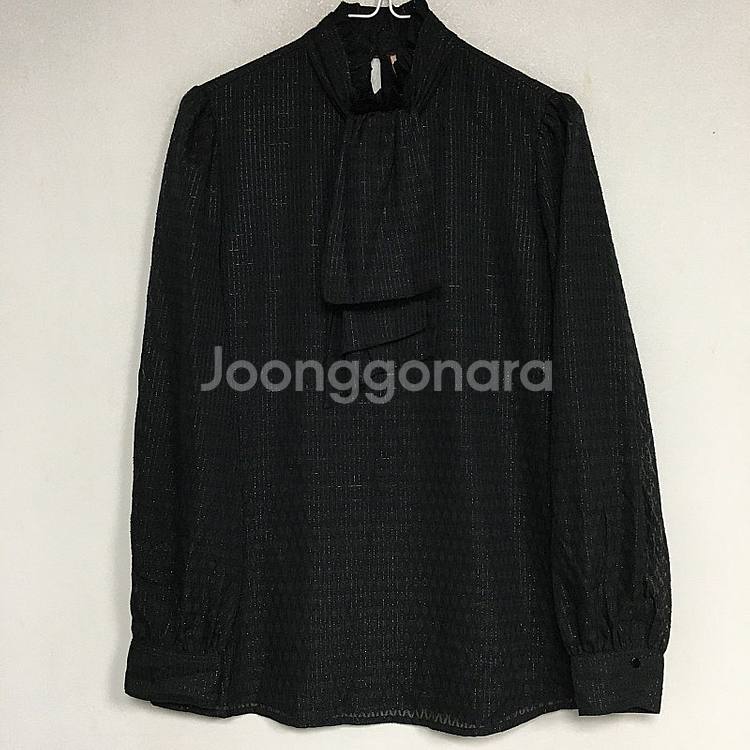 21 모조에스핀 글리터 타이넥 블라우스 66 / 랑방 ...--1