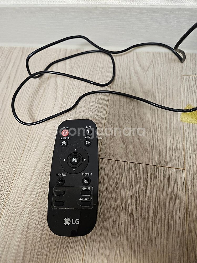 엘지 로보킹 로봇청소기 택배비포함 7만원에 팝니다--5