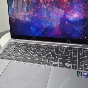 삼성갤럭시북5 NT960XHA-KH51G 거의 새제품 판매합니다.