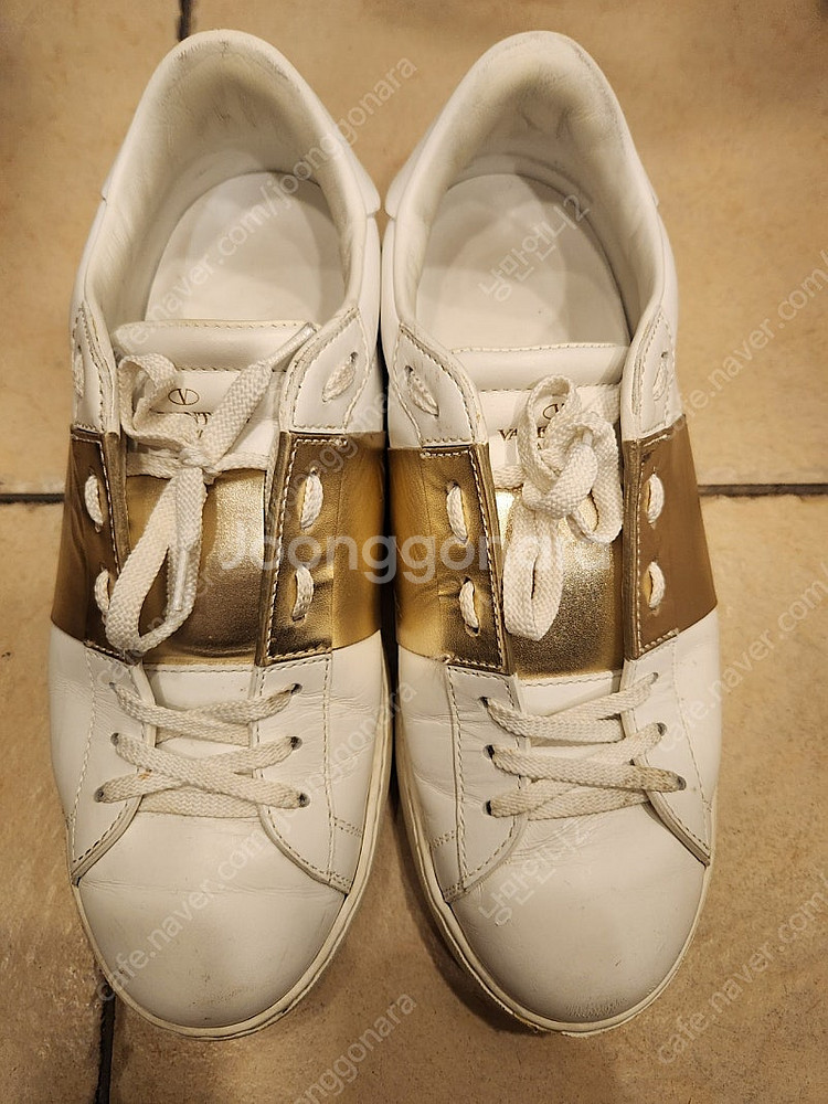 정품 발렌티노 히든 골드 스니커즈--0