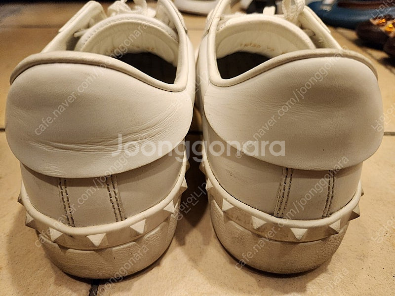 정품 발렌티노 히든 골드 스니커즈--3