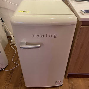 cooing 냉장고 REF-S92C 92리터