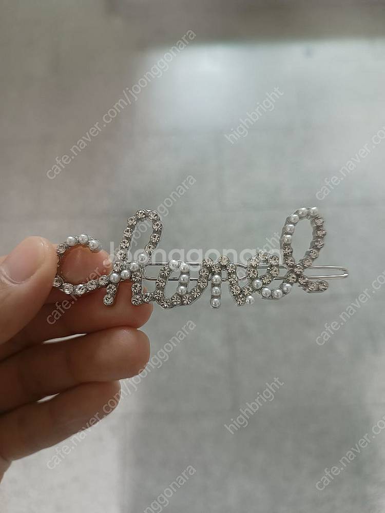 (새상품) 샤넬 헤어핀 머리핀 팝니다--3