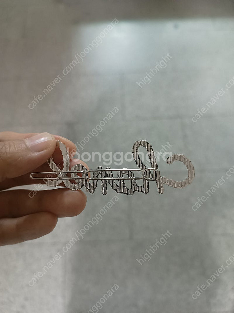 (새상품) 샤넬 헤어핀 머리핀 팝니다--6