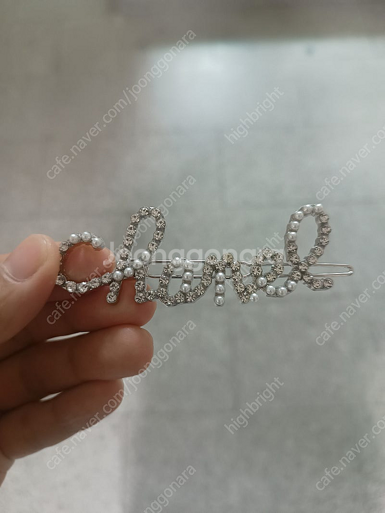 (새상품) 샤넬 헤어핀 머리핀 팝니다--5