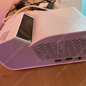 단초점 빔프로젝터 lg PH55HT