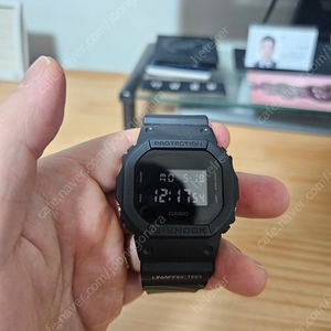 dw-5600bb 지샥 언어펙티드 콜라보